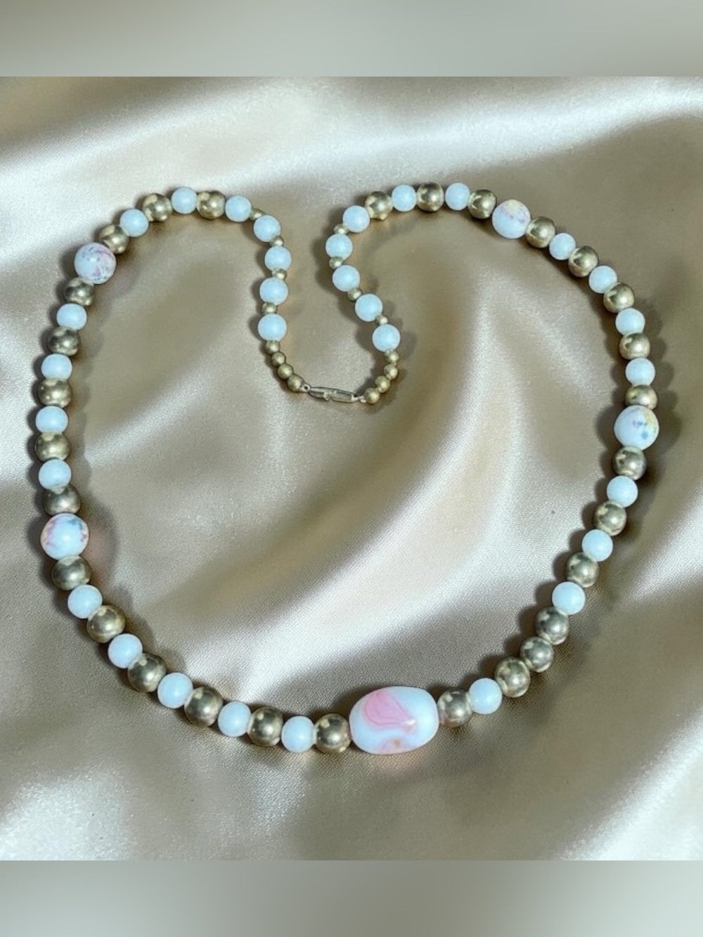 Vintage Mid-century Italian Murano, Pink Gold Adventuring Foil Necklace